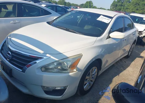 2014 Nissan Altima 2.5/2.5 S/2.5 Sl/2.5 Sv из США, поврежденный, VIN 1N4AL3AP6EC420804